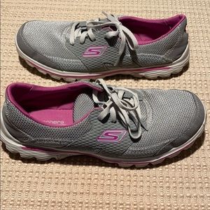 Skechers Go walk 2 sz 9.5 women’s